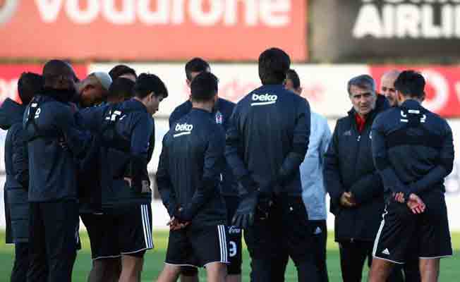 Beşiktaş’ta devre arasında takımdan gönderilecek isimler belli oldu