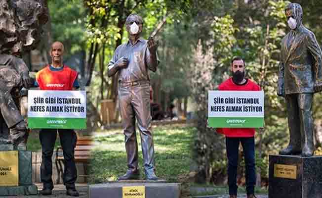 Ünlü şairlerden maskeli protesto!