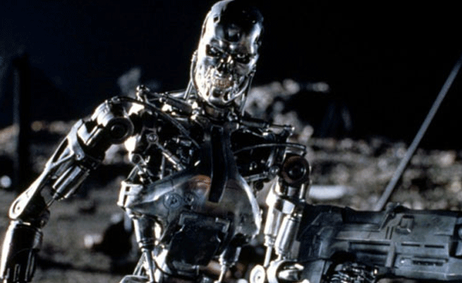 'Katil robot' tartışması: Tehlikeli ülkelerin eline geçebilir