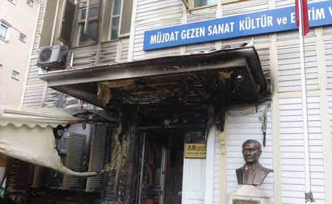 Son dakika...Müjdat Gezen Sanat Merkezi'ni kundaklayanın cezası belli oldu