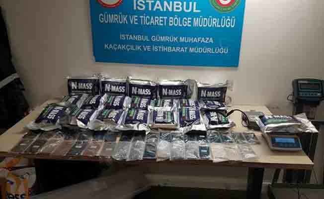 Atatürk Havalimanı'nda bonzai operasyonu: 2'si polis 6 gözaltı