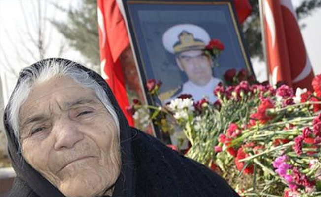Kumpas şehidi Yarbay Ali Tatar'ın annesi hayatını kaybetti