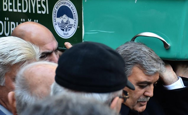 Abdullah Gül'ün amcası son yolculuğuna uğurlandı