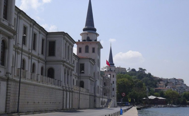 Askeri okullara FETÖ operasyonu!