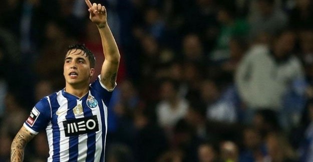 Galatasaray'da Dzemaili gitti, Josue geldi