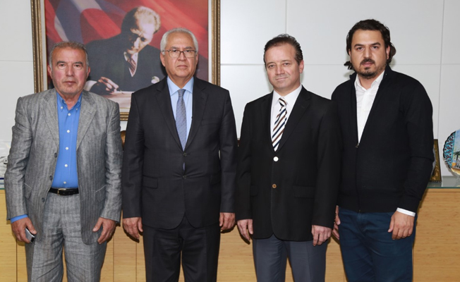 Kahramanmaraşlılar Derneği’nden Başkan Selvitopu’na ziyaret