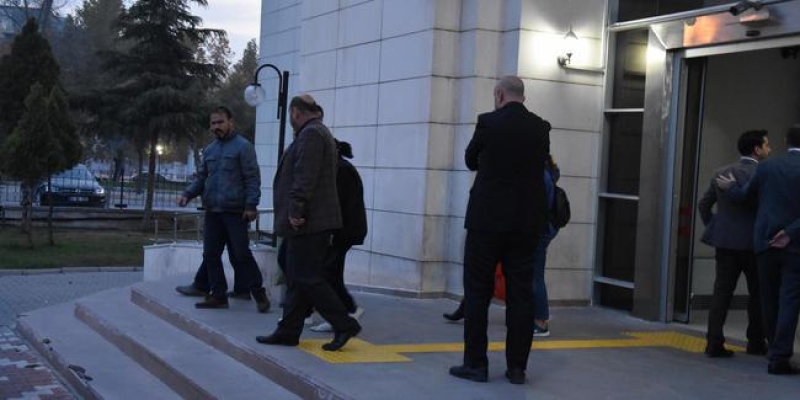Manisa'daki fuhuş operasyonunda 6 kişi tutuklandı
