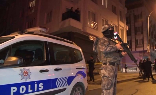 Kimlik soran polise ateş etti