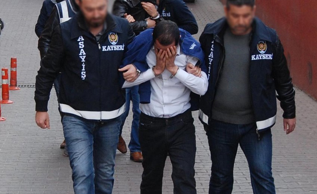 İlahiyat profesörü 1 milyon TL’yi tele-dolandırıcılara kaptırdı