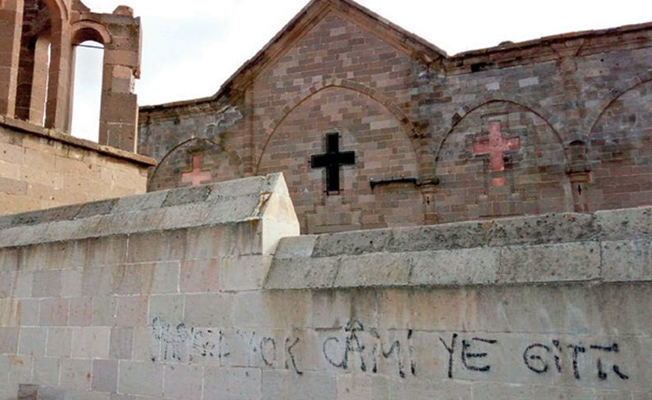 Nevşehir'de kiliseye çirkin saldırı