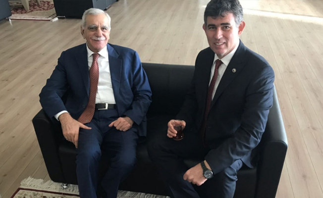 Metin Feyzioğlu ile HDP'li Ahmet Türk buluştu