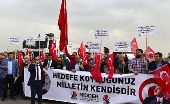 İncirlik Üssü önünde 'NATO' protestosu