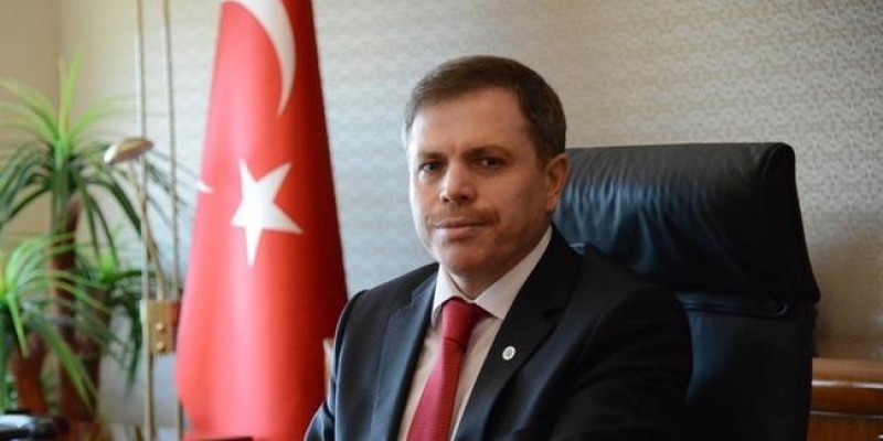 Eski rektör Sait Çelik: Gülen bana tesbih hediye etti