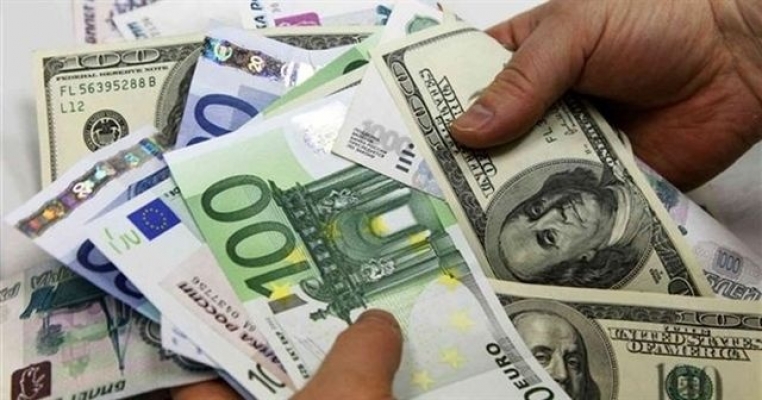 Dolar ve Euro tüm zamanların rekorunu kırdı