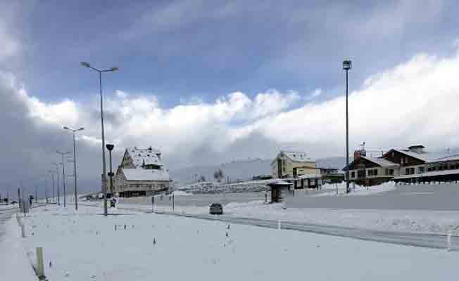Erciyes'te kar kalınlığı 20 santime ulaştı