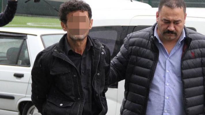 'Ayrı yaşadığı karısına fuhuş yaptırdı'