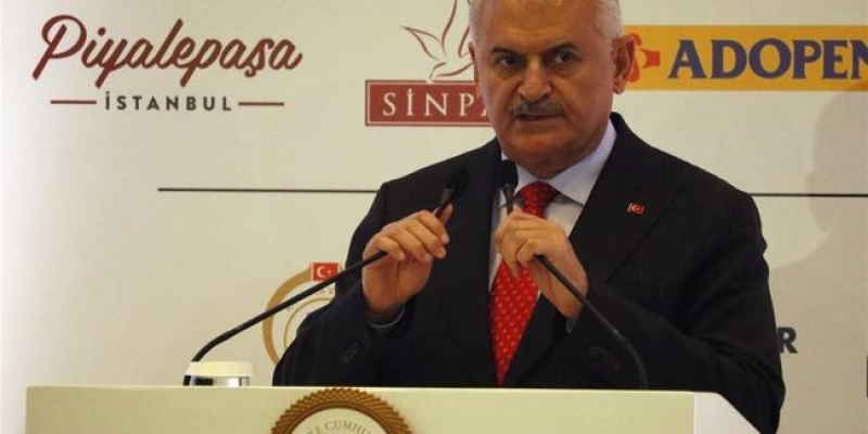 Başbakan Yıldırım: 3 yıl içinde yüzde 5,5 asgari büyüme hedefliyoruz