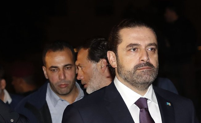 Hariri, istifasını askıya aldı!