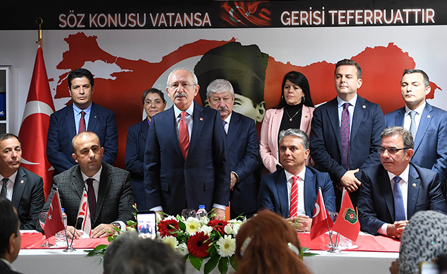 Kılıçdaroğlu: Bayrağı için mücadele edenler bizim onurumuzdur!