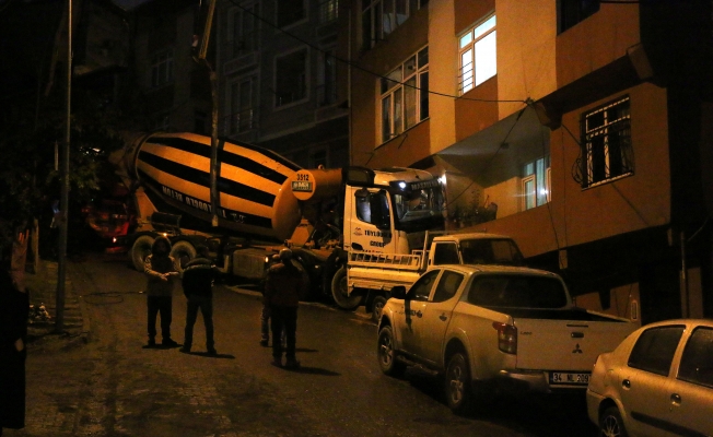 Beton mikseri yatak odasına girdi
