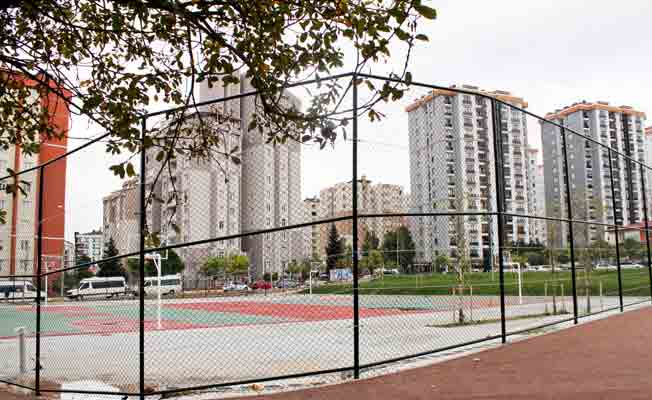 Beylikdüzü'nde yeni çok amaçlı spor sahaları