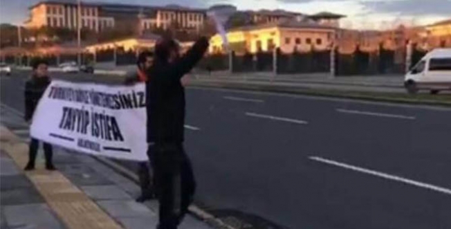 Saray önündeki 'belge' protestosuna polis müdahalesi: 5 gözaltı