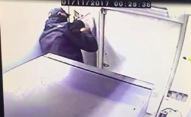 ATM'lerden 400 bin lira çalan 2 Moldovalı yakalandı
