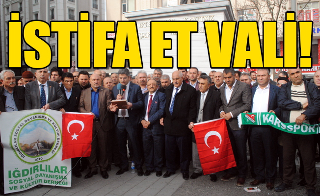 Karslılar, 'hadsiz vali'yi protesto etti
