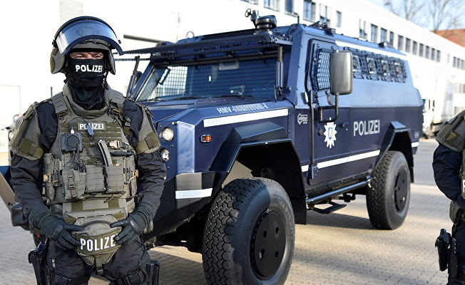 Almanya'da bomba paniği