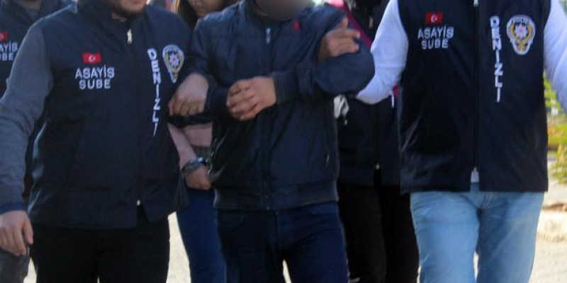 Sahte sterlinle dolandırıcılık