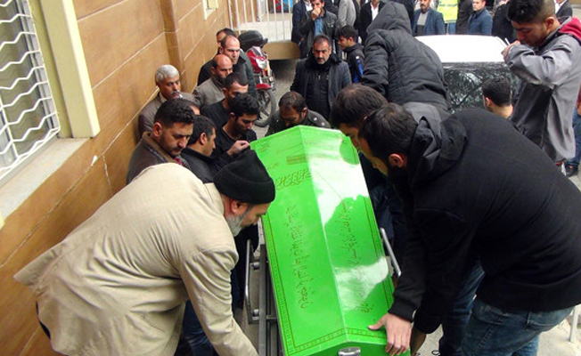 Fare zehiri içen genç kadın hayatını kaybetti