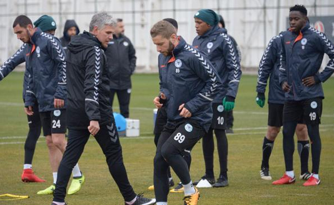 Atiker Konyaspor, Vitoria Guimaraes maçı hazırlıklarını tamamladı