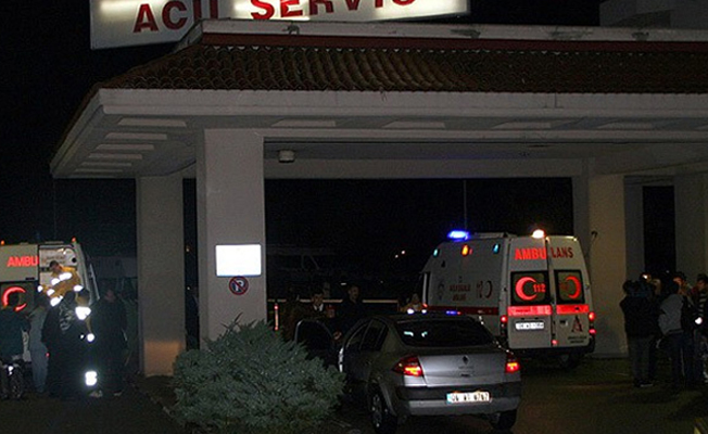 Diyarbakır’da feci kaza.... Otomobil ikiye ayrıldı: 2 ölü, 2 yaralı