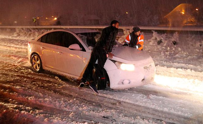 İstanbul'un yanı başı... İlk kar tatili haberi geldi