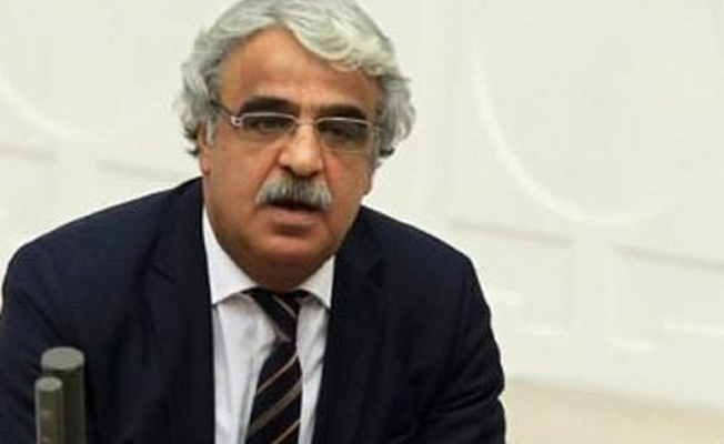 Mithat Sancar'dan CNN Türk'e: Özür dileyin!
