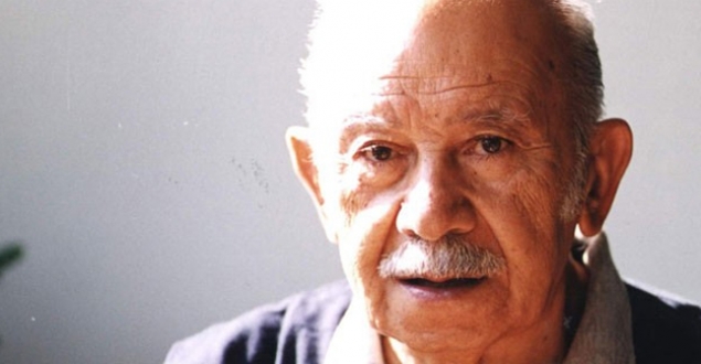 Türk edebiyatının çınarı hayatını kaybetti