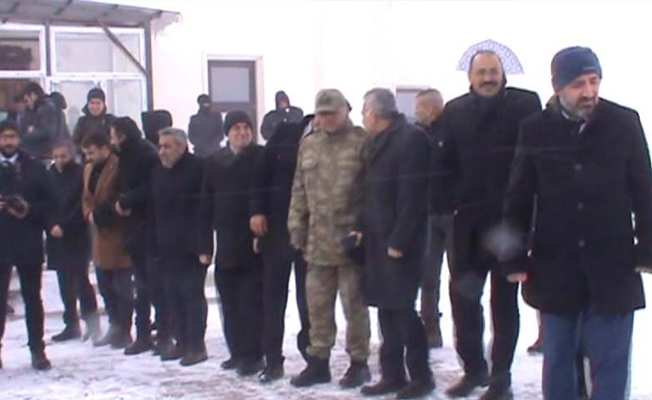 Bakan Fakıbaba’yı bekleyen protokol tipiye yakalandı
