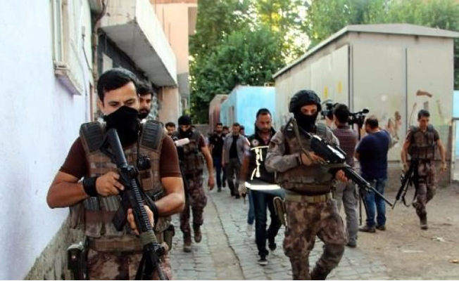 İstanbul'da IŞİD operasyonu: 22 gözaltı
