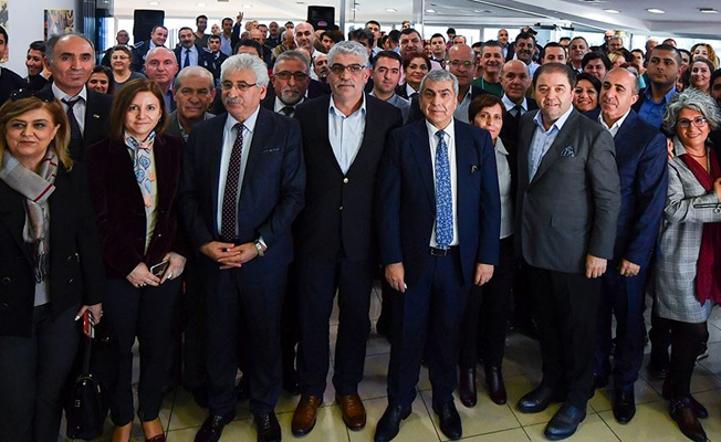 CHP'li Canpolat, Kartal ve Maltepe'de konuştu: Dimdik ayaktayız!