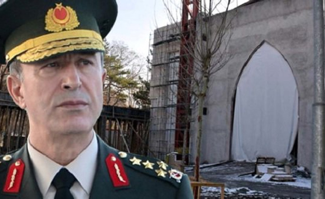 Milli Savunma Bakanı'ndan Akar'ın yaptırdığı cami için açıklama