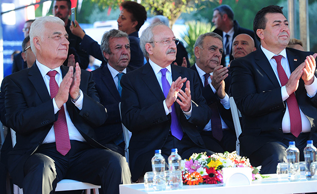 CHP lideri uyardı, Dışişleri değiştirdi