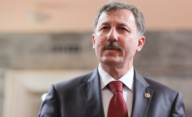 AKP'li Özdağ: Deniz Gezmiş bir teröristti