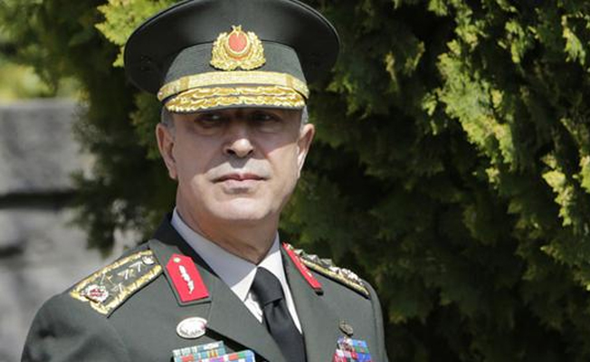 Hulusi Akar, İngiltere Genelkurmay Başkanı Peach'in daveti üzerine İngiltere'ye gitti