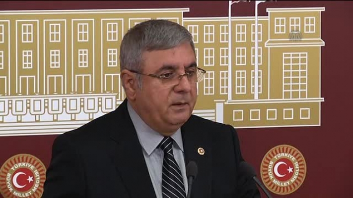 AKP'li Metiner'den AYM'ye 'dönek misin inek misin kararı' tepkisi