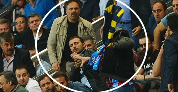 Fenerbahçe forması alan Trabzonsporlu'ya dayak!