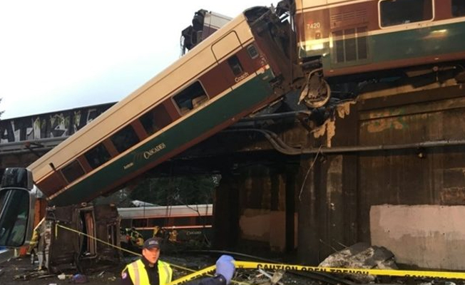 ABD'de tren kazası: Ölü ve yaralılar var