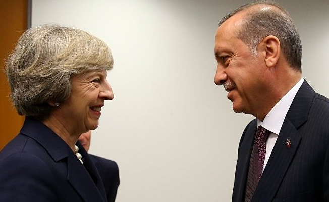 Cumhurbaşkanı Erdoğan İngiltere Başbakanı ile görüştü