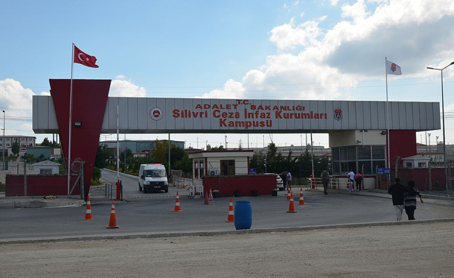 Silivri Cezaevi'nde tutuklu sanığa: Sohbet hakkın var ama yalnız kullanabilirsin