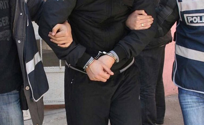 Babasını bıçaklayarak öldürdü!