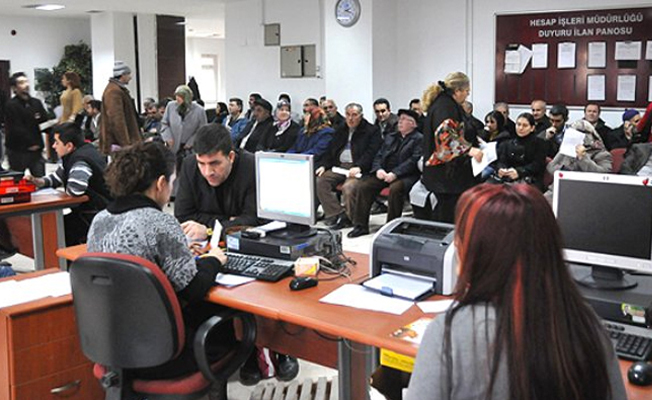 Taşeron işçiye kadro KHK ile verilecek